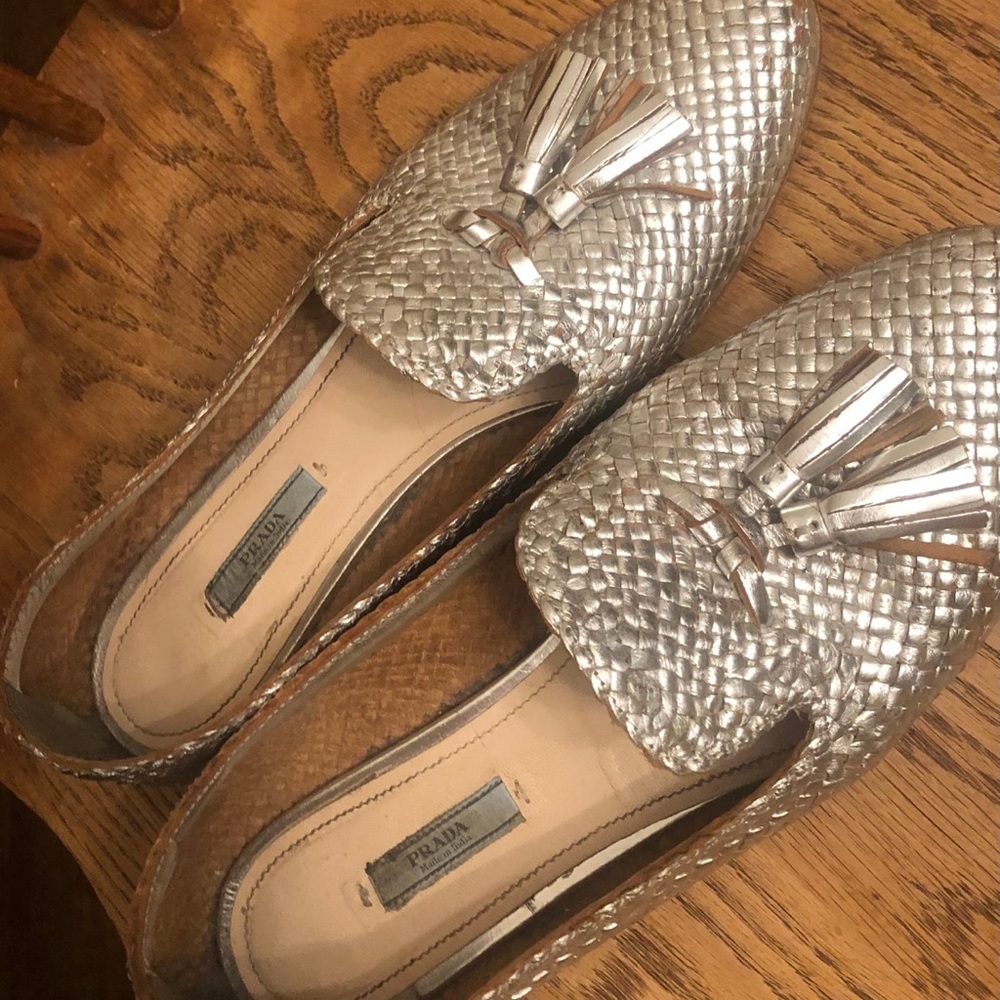 Prada flats - Picture 3 of 3